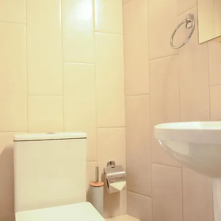 Alongside Waves * 칼라마타